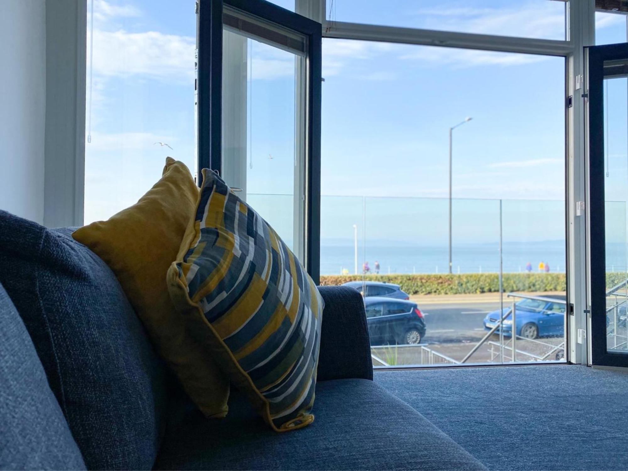 Eden Escapes Serviced Apartments Morecambe Dış mekan fotoğraf